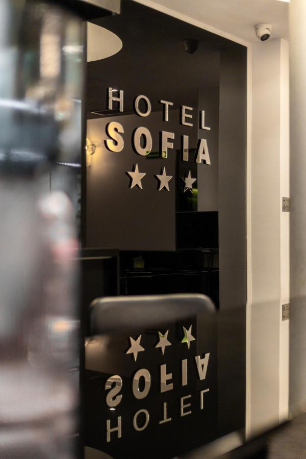 Hotel Sofia By The Railway Station Wroclaw Ngoại thất bức ảnh