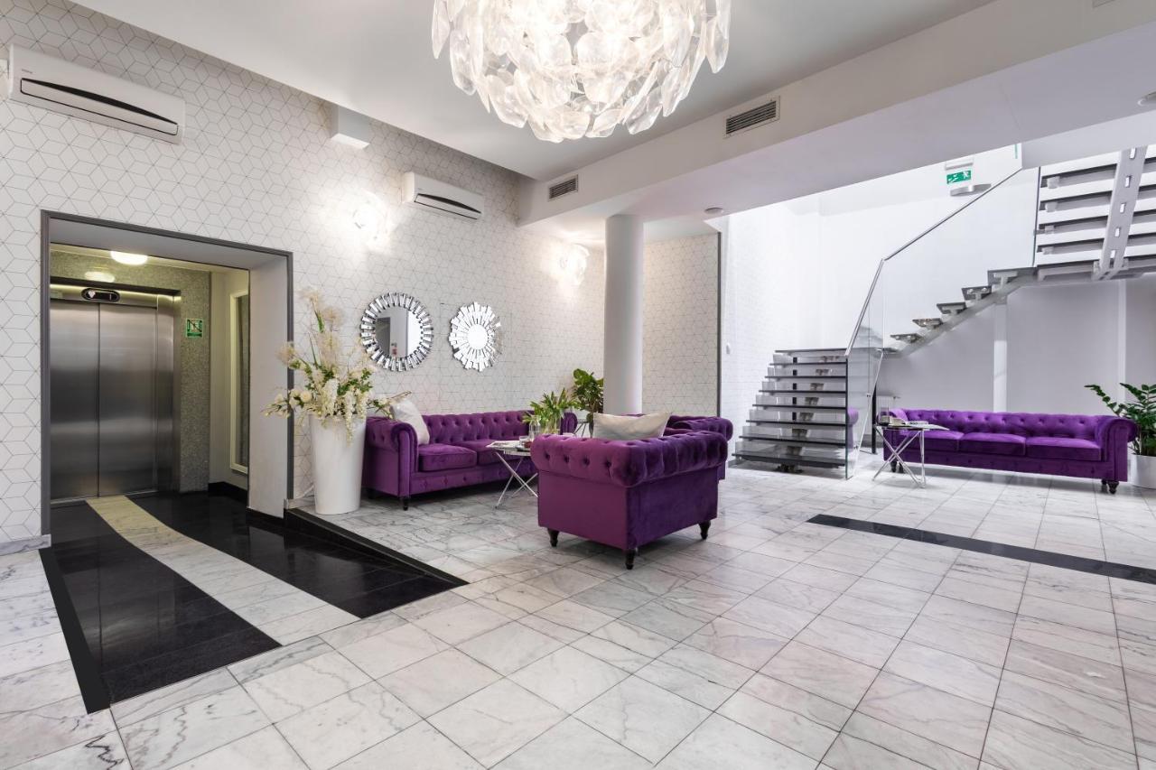 Hotel Sofia By The Railway Station Wroclaw Ngoại thất bức ảnh