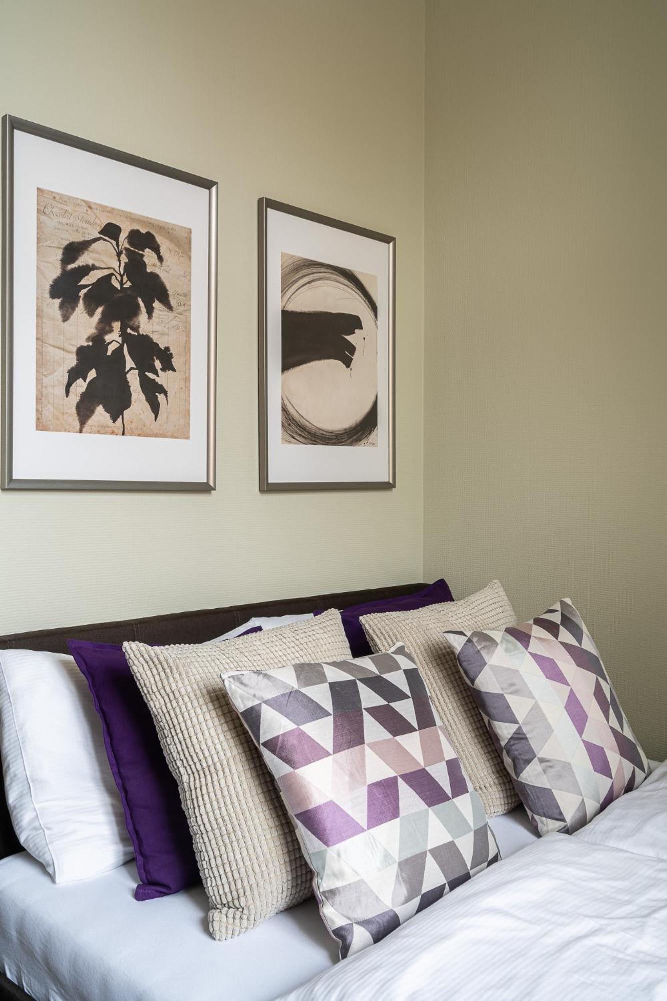 Hotel Sofia By The Railway Station Wroclaw Ngoại thất bức ảnh